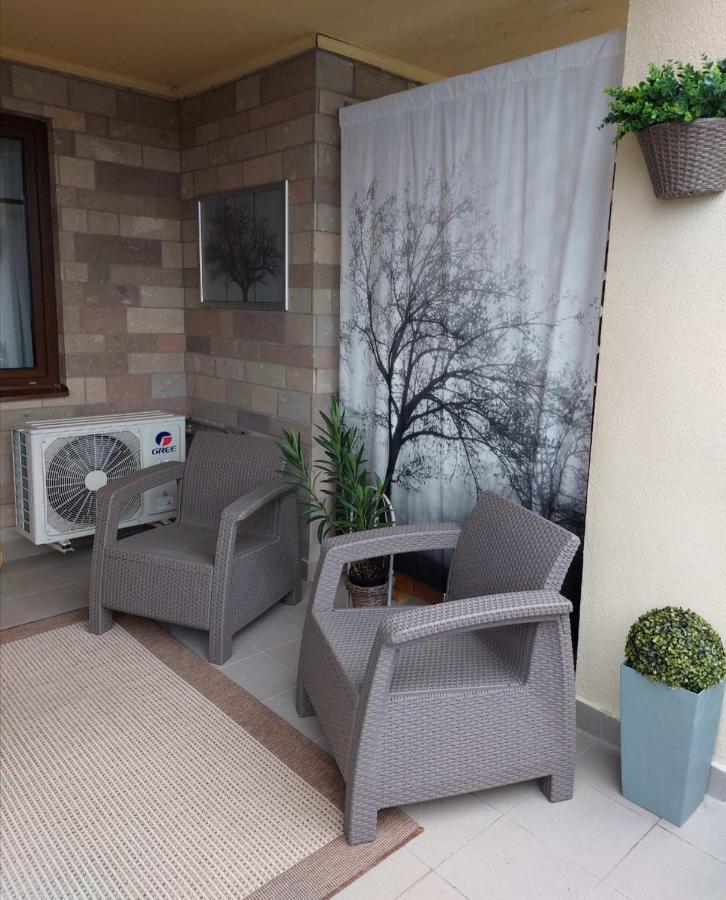 Gyogyvoelgy Apartman 에게르잘록 외부 사진